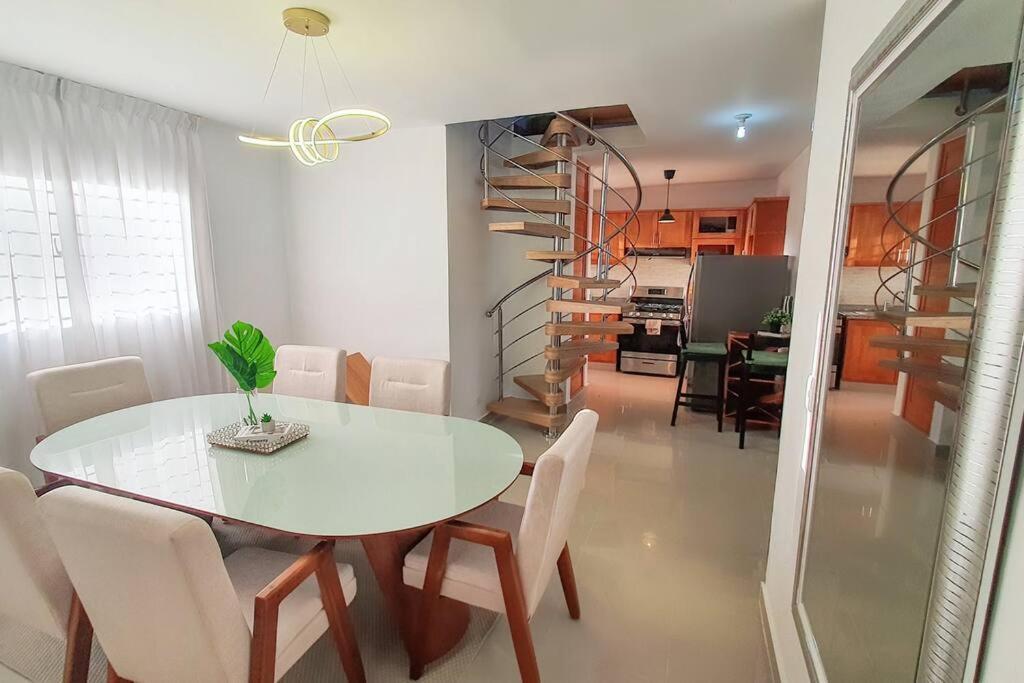 Apart. Bbq, Jacuzzi Y Vista Al Mar, 4Hb/Ac. Barahona Exterior photo